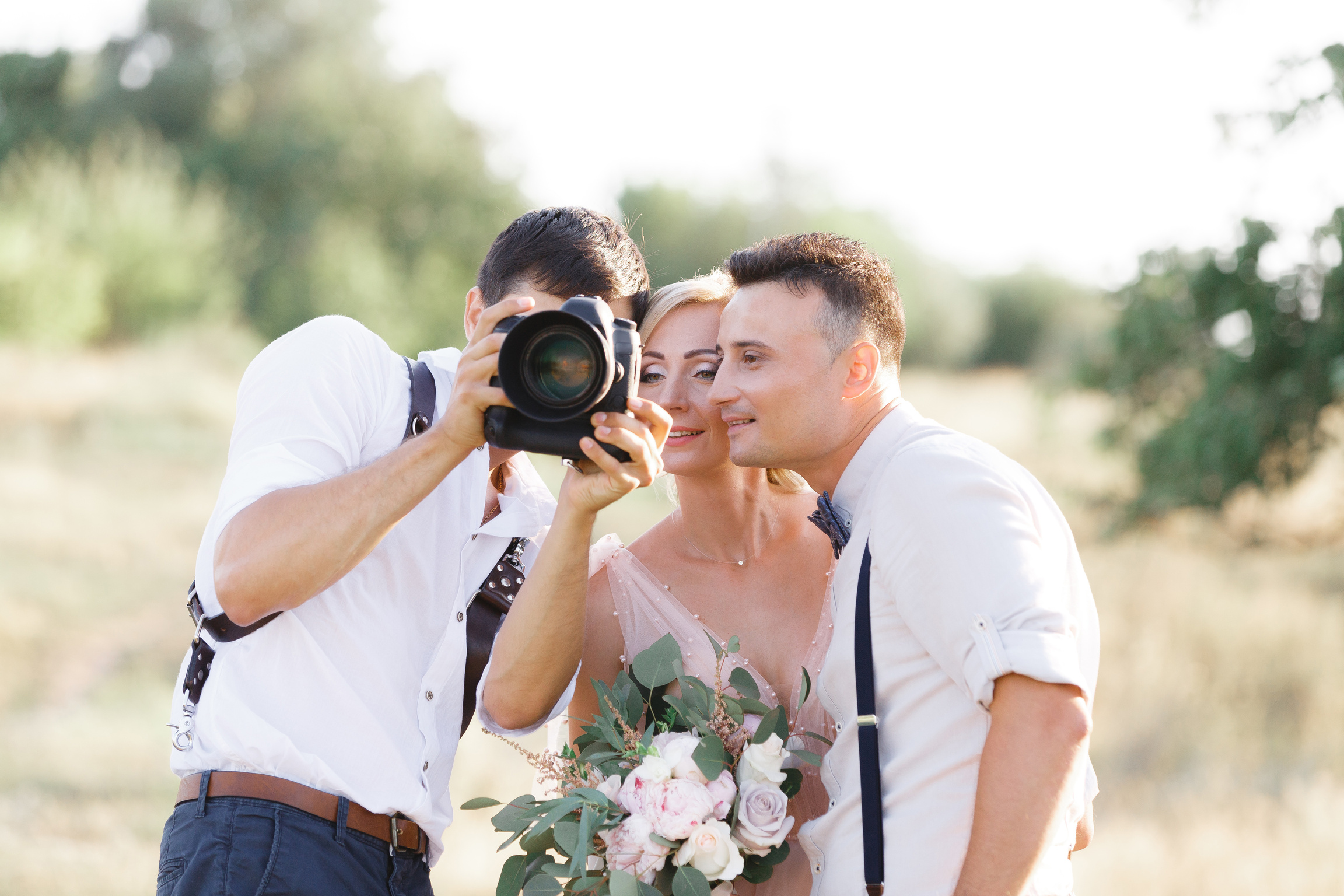 Pareja de novios en la hacienda